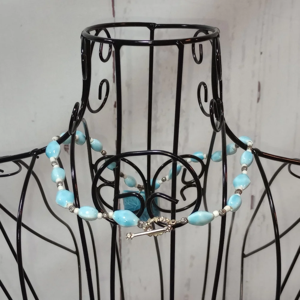 Blue Flower Ceramic Bead Necklace - Picture 8 of 14